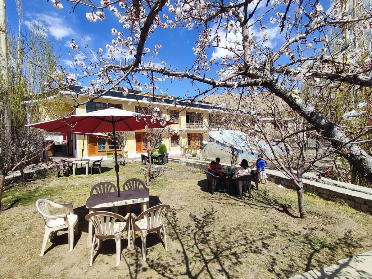 Snow Lion Ladakh Otel Leh Dış mekan fotoğraf